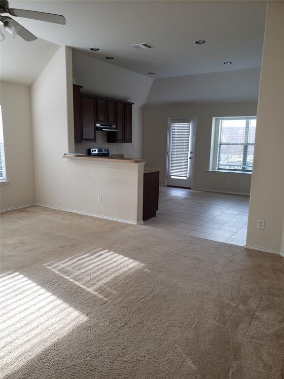 Foto del edificio - 1200 Pine Forest Dr