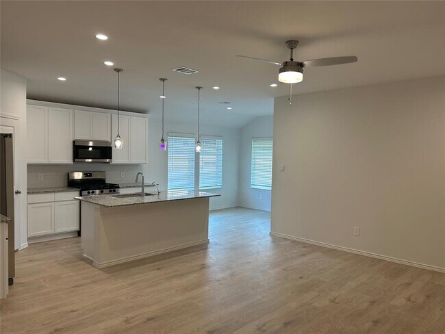 Foto del edificio - 1307 Windom Court Way
