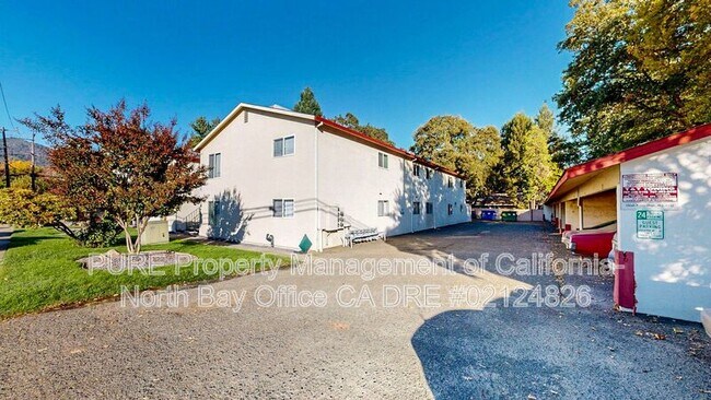 Foto del edificio - 308 Cooper Ln