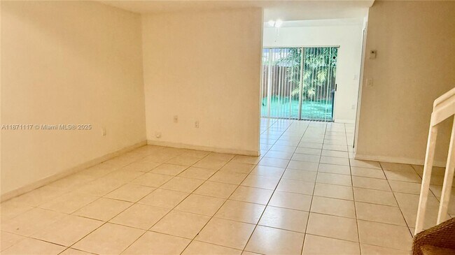 Foto del edificio - 10150 SW 88th St