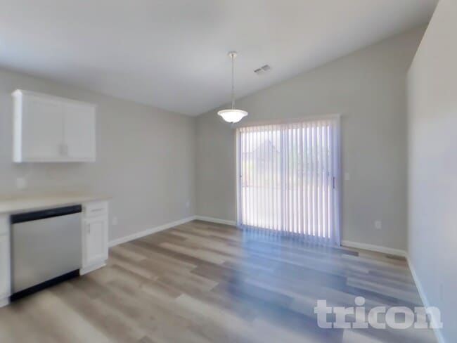 Building Photo - 12723 W Jenero Dr