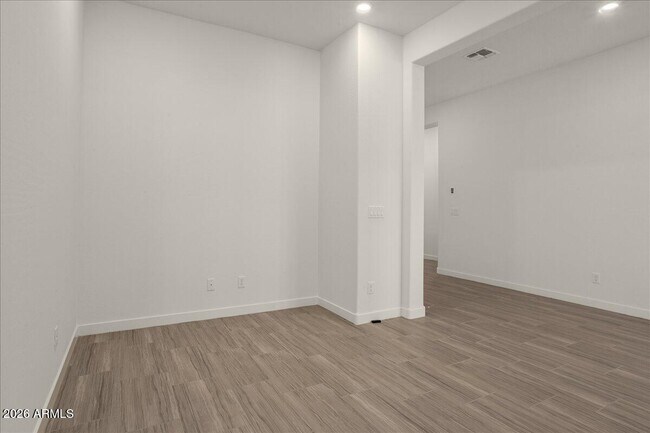 Foto del edificio - 16786 W Cielo Grande Ave