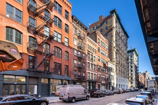 Foto del edificio - 184 Franklin St