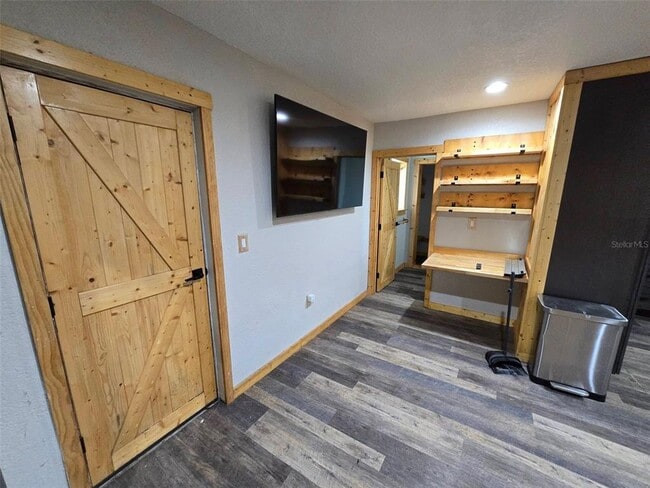 Foto del edificio - 3616 Watermelon Ln