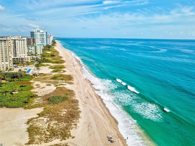 Foto del edificio - 5450 N Ocean Blvd