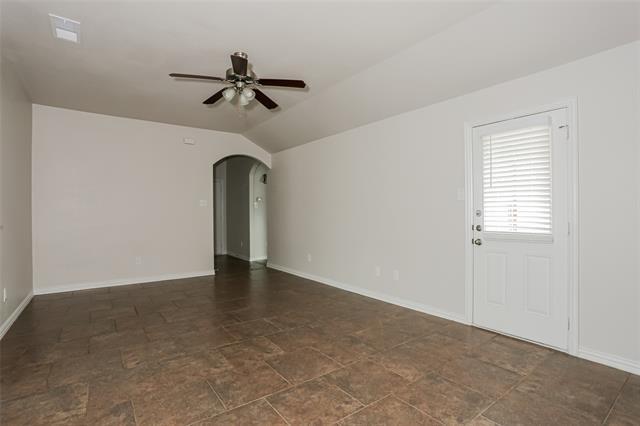 Foto del edificio - 7628 Hollow Point Dr