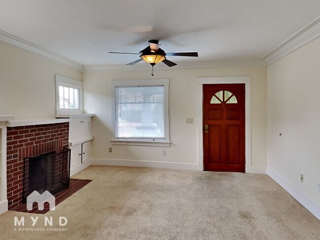 Building Photo - 3575 Ray St