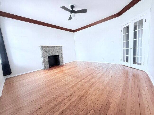 Foto del edificio - 1509 E 65th St