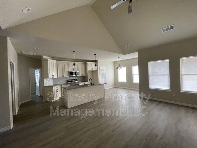 Foto del edificio - 5619 Mars Ave