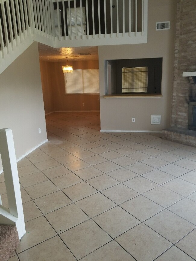 Foto del edificio - 7902 Arbor Glen Rd