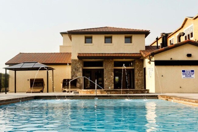 Foto del edificio - 5508 Florence Ln