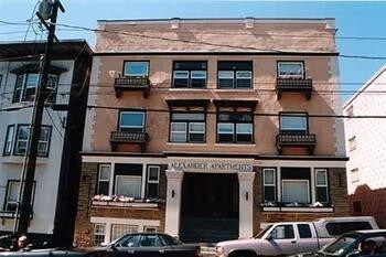 Primary Photo - Alexander Apartments - 2 bedrooms + den