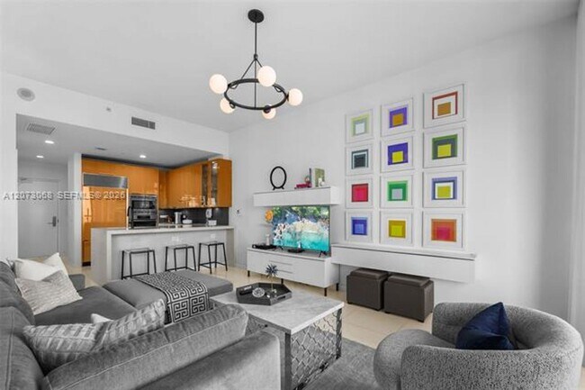 Foto del edificio - 6799 Collins Ave