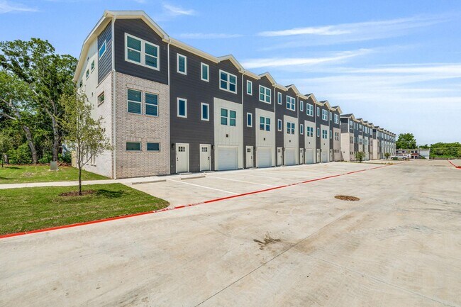 Foto del edificio - 1503 Sophia Ave