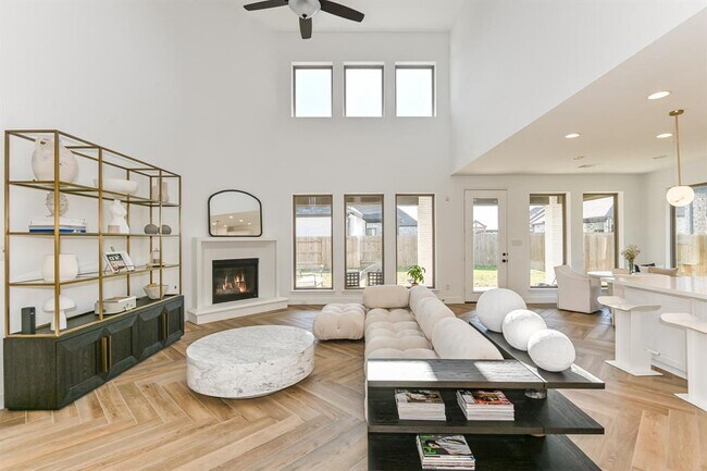 Foto del edificio - 23707 Fernbriar St