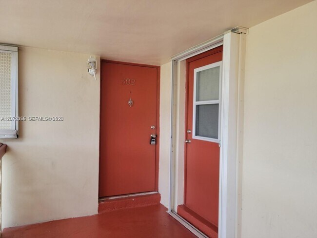 Building Photo - 4730 NW 10th Ct