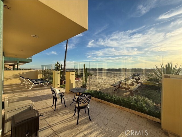 Foto del edificio - 72 Surfside Ave.