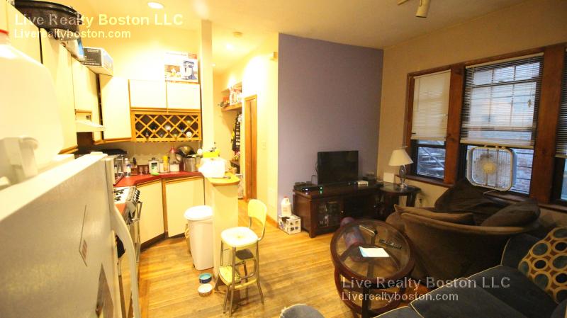 Foto principal - 330 Chestnut Hill Ave