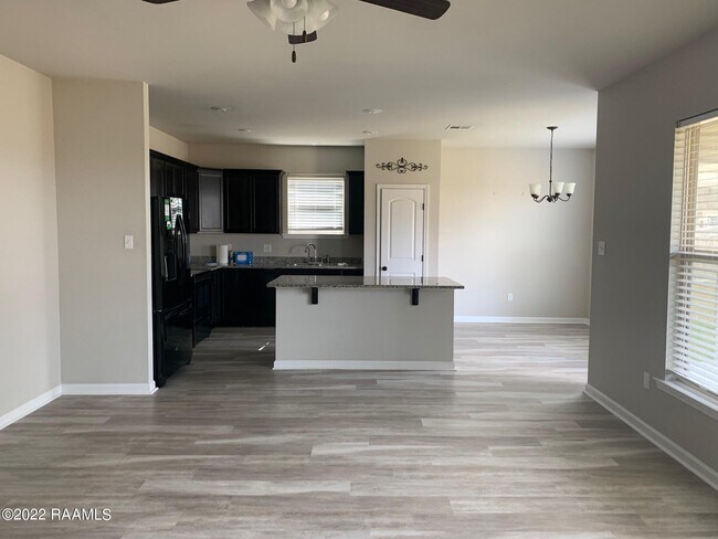 Foto del edificio - 201 St Caillin St