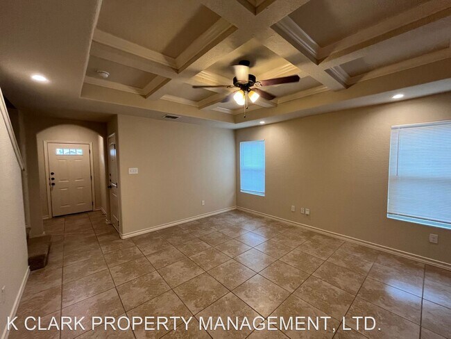 Building Photo - 3 br, 2.5 bath House - 7006 DONOVAN WAY #101