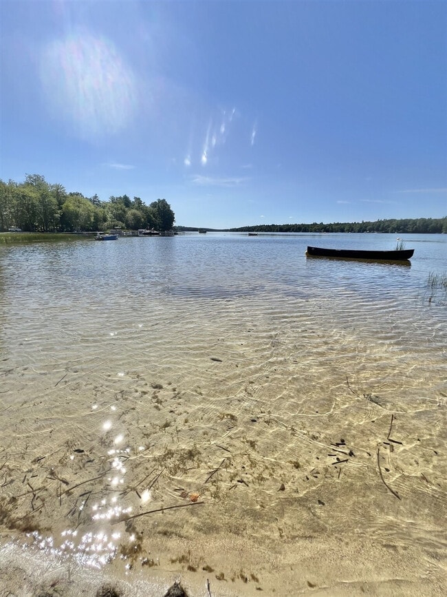 Building Photo - 37 Brentwood Rd