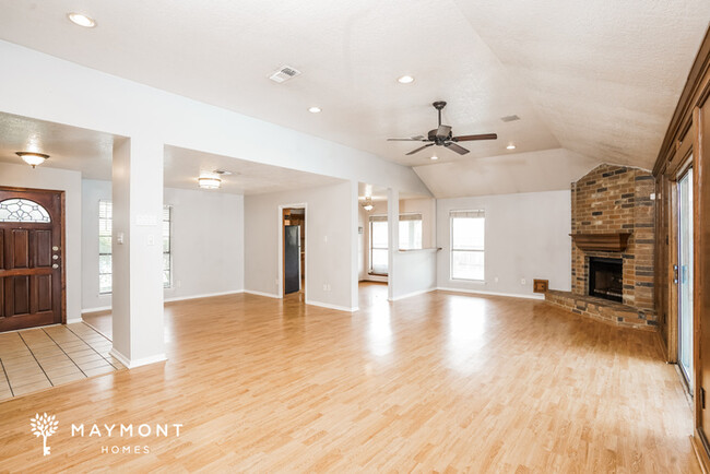 Foto del edificio - 15203 Cabots Landing Dr