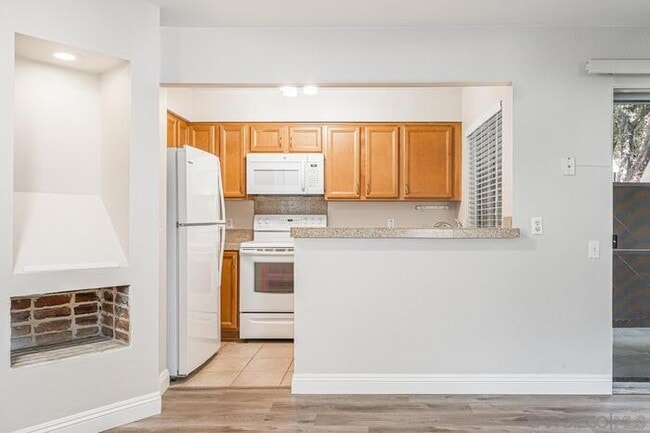 Building Photo - condo mission