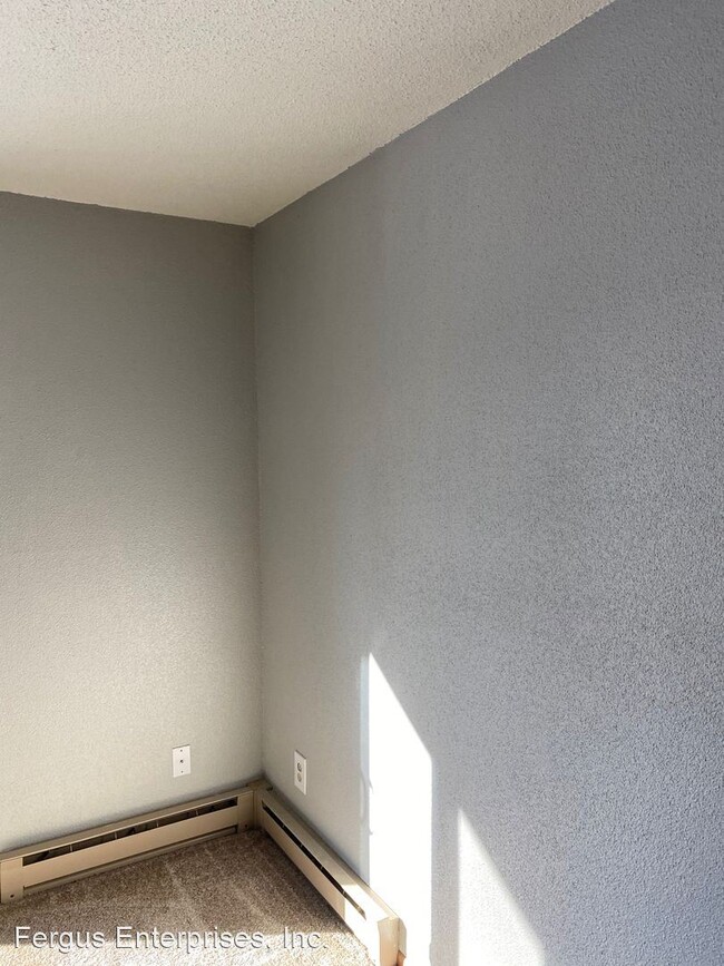 Foto del edificio - 820 E Summit Ave