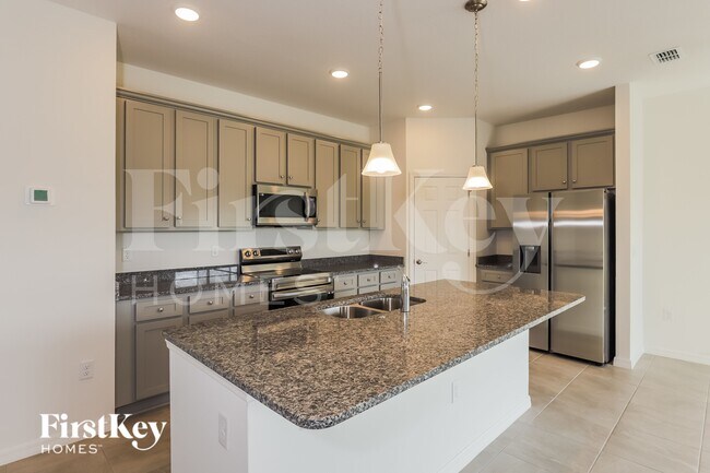 Foto del edificio - 190 Windsor Reserve Dr