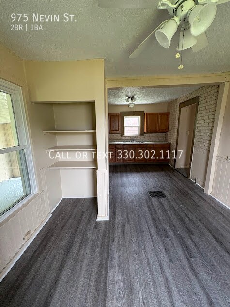 Foto del edificio - 975 Nevin St