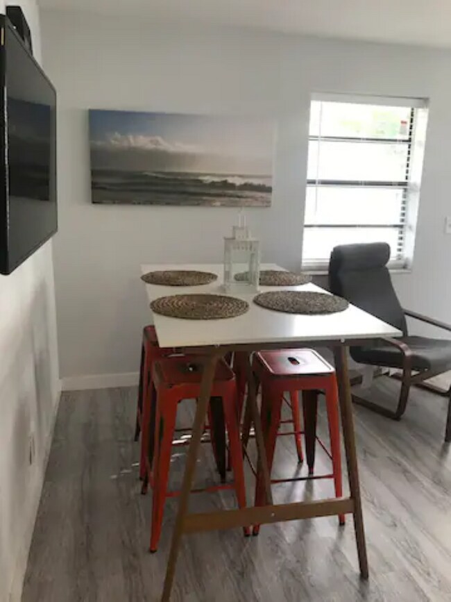148 SE 1st Ave, Delray Beach, FL 33444 House Rental in Delray Beach