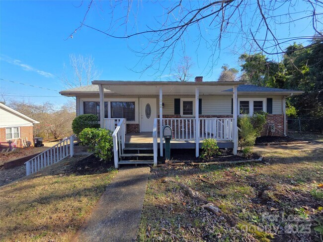 Foto del edificio - 92 Lawndale Ave SE