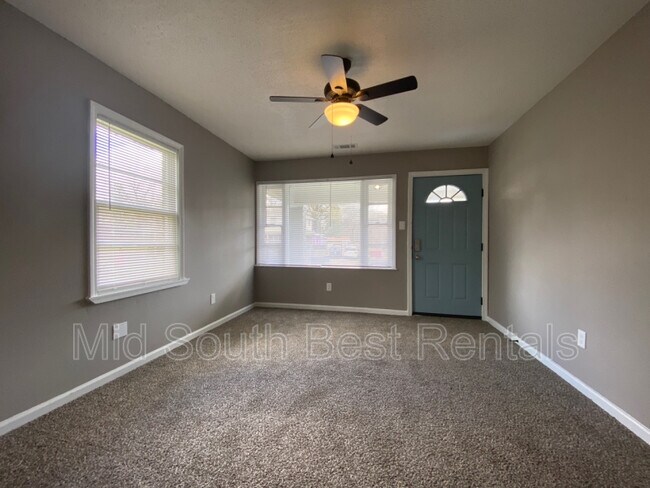 Foto del edificio - 1641 Cooper St