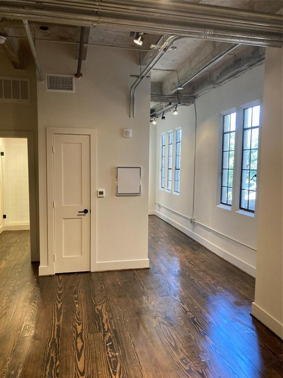Foto del edificio - 4411 Dallas St