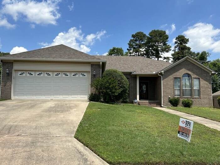 Primary Photo - 5059 Silver Oak Dr