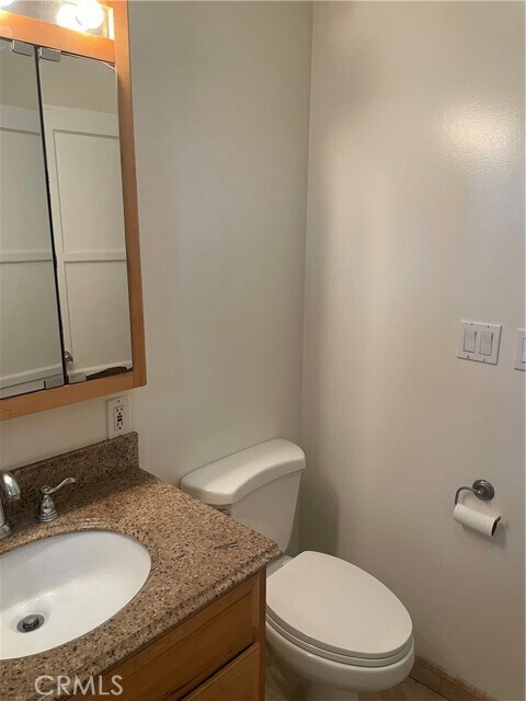 Foto del edificio - 5901 Woodman Ave