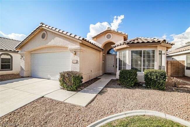 Foto del edificio - 1917 Crystal Glen Ct