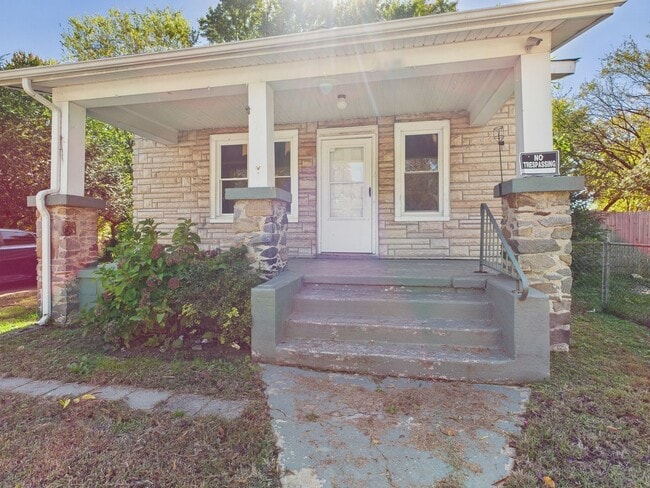 Building Photo - 2408 Concord Ave
