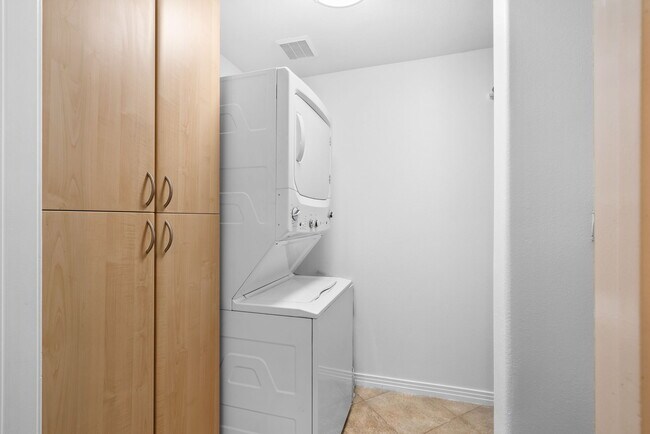 Building Photo - 8275 Station Village Ln