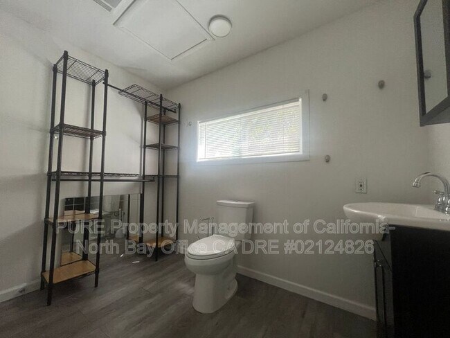 Foto del edificio - 343 Jones St