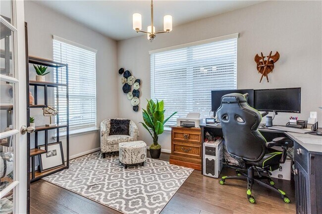 Foto del edificio - 744 Blue Oak Blvd