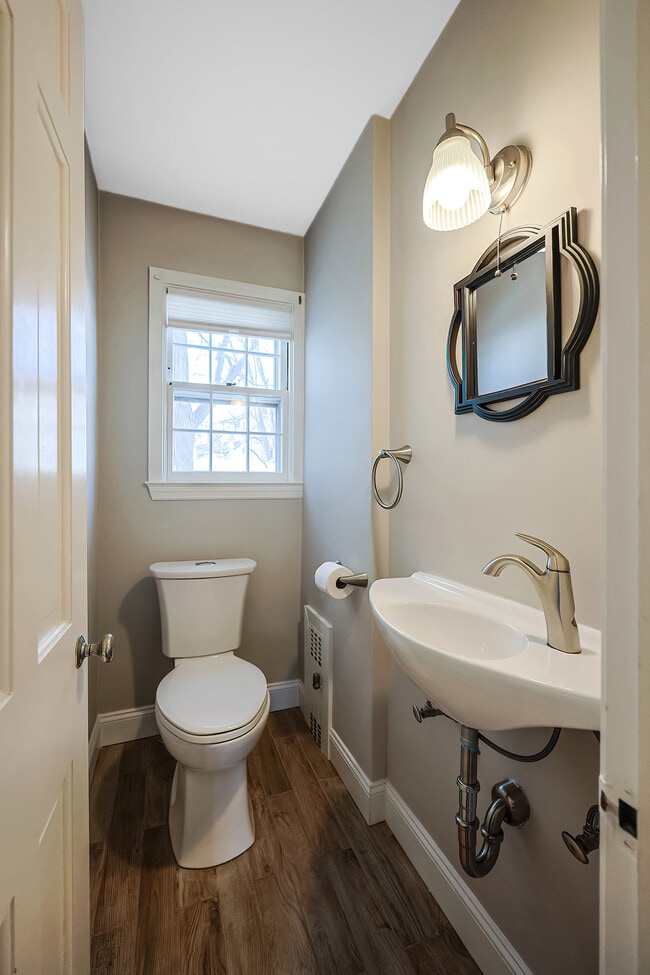 Foto del edificio - 11 Acadia St