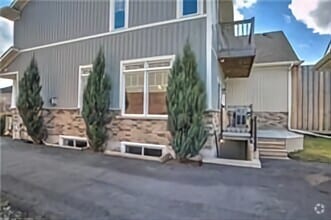 Building Photo - 151 Winterberry Blvd