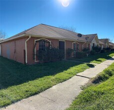 Building Photo - 15335 Buckle Ln