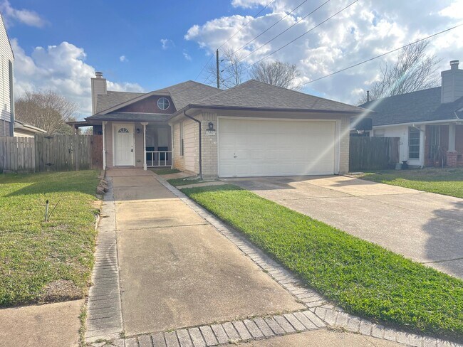 Foto del edificio - 15807 Beechnut St