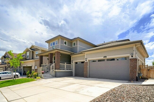Foto del edificio - 15895 Red Bud Dr