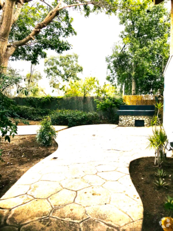 Peacock Hills Apartments for Rent with a Garage Oceanside, CA 4