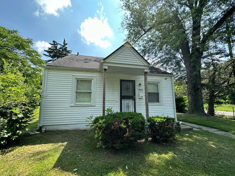 Primary Photo - 18100 Vaughan St