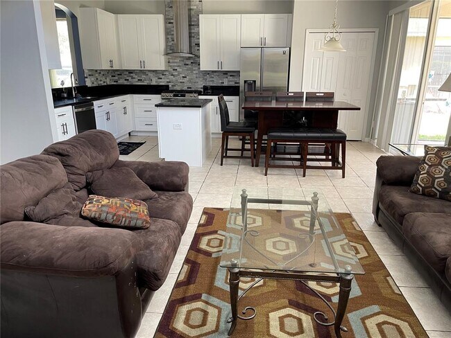 Foto del edificio - 2646 Emerald Island Blvd