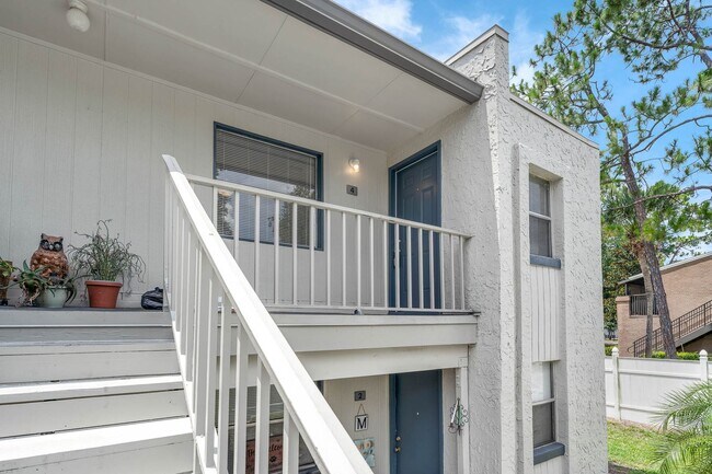 Building Photo - SPECIAL - $500 CREDIT! 1BD/1BA Apartment o...